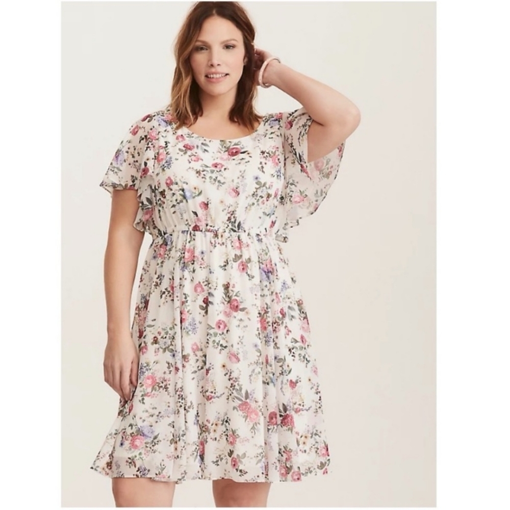 White floral flutter sleeve skater dress
